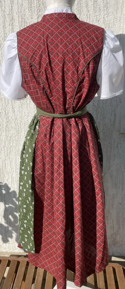 Dámské dirndl selské šaty vel. 42