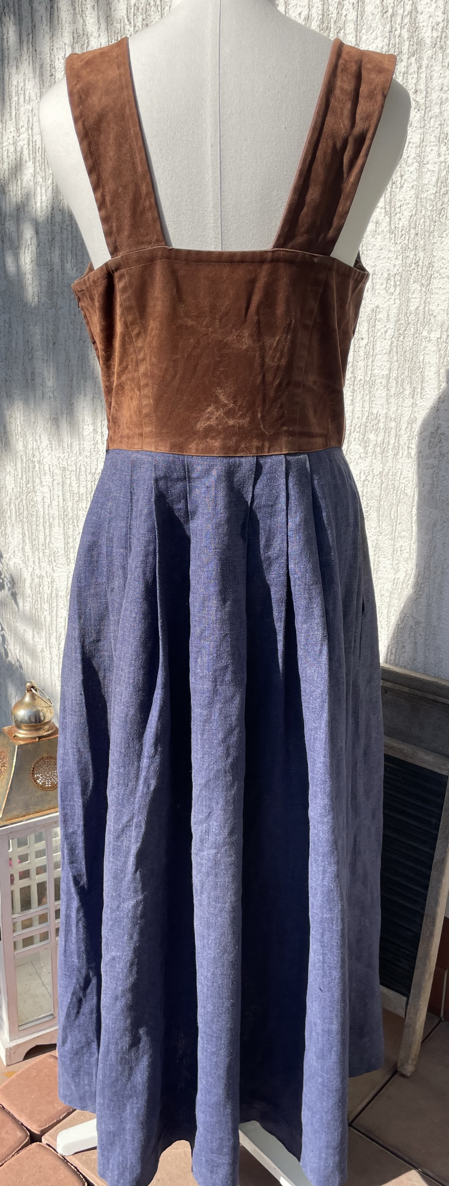 Dámské lněné šaty v dobovém, vintage, rustikálním, country, western stylu vel. 38