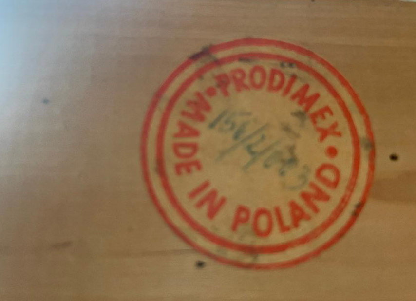 Vintage krojované panenky na podstavci 