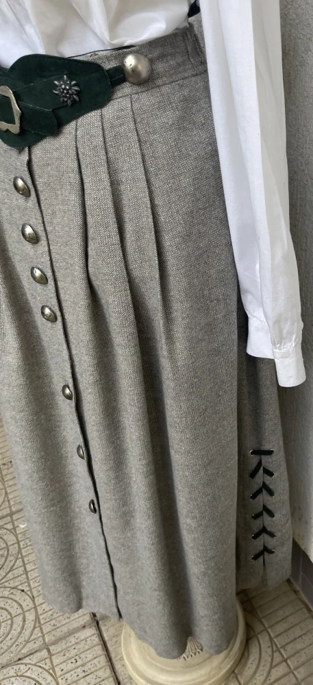 Dámská teplá sukně dirndl, selský, dobový styl vel. 36/38