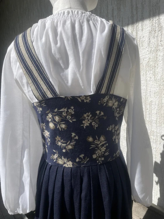 Dámké šay v selském stylu vel. XS/S