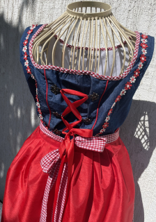 Dámské dirndl šaty, selský styl vel. 40/42