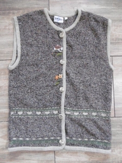 DOBOVÁ SELSKÁ VESTA > 40